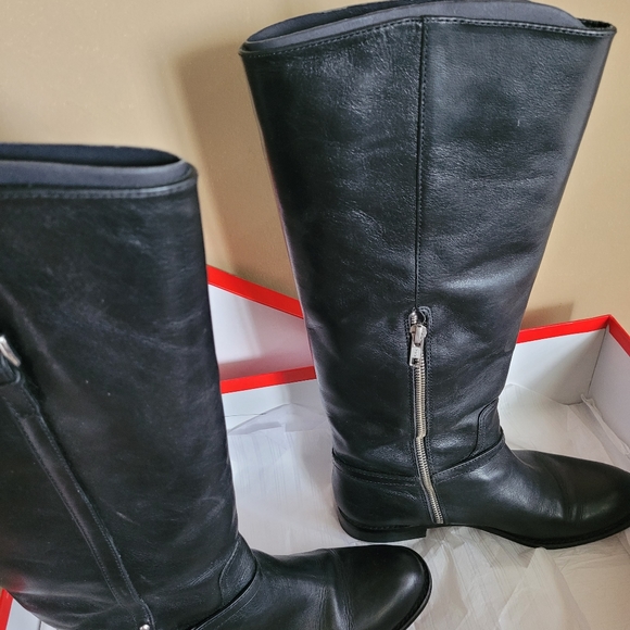 Coach MulanCalf Black tall Boot 8m - Picture 3 of 9